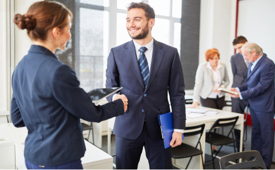山东自考本科商务英语专业设置及解读来了，主考院校是山东财经大学